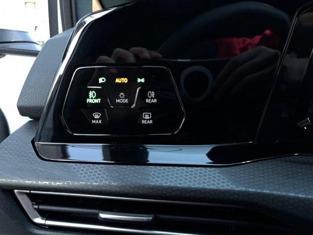 VOLKSWAGEN Golf VIII 2.0 TSI DSG GTI