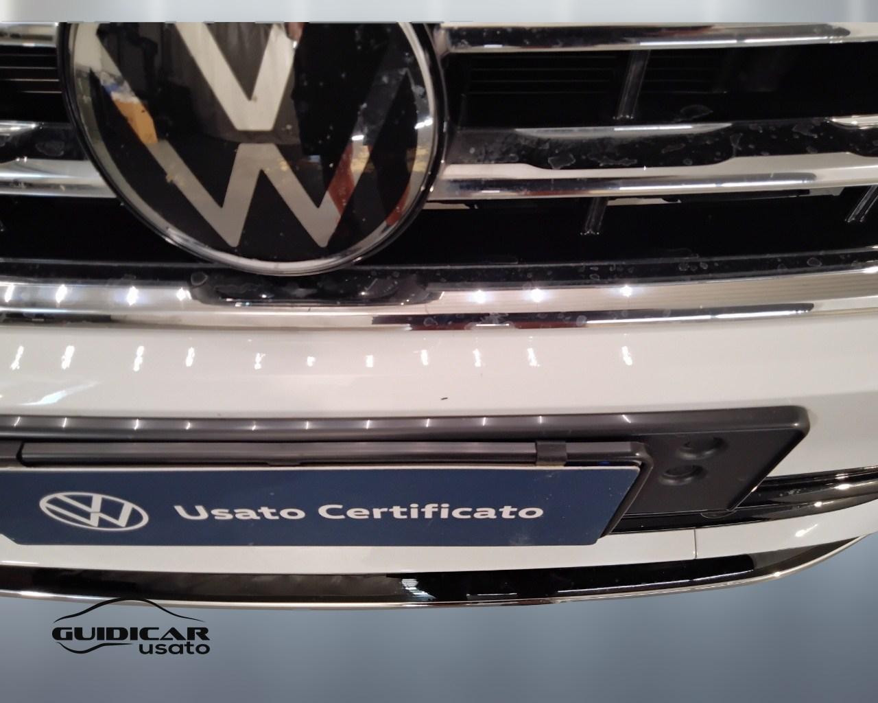 VOLKSWAGEN Tiguan II 2021 - Tiguan 2.0 tdi R-Line 150cv dsg