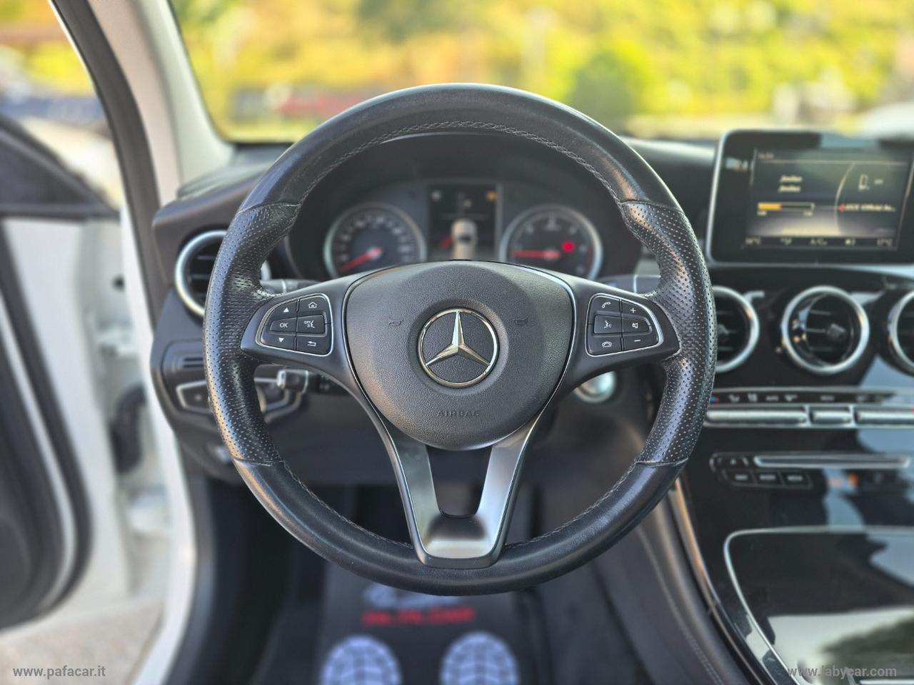 MERCEDES-BENZ GLC 220 d 4Matic Sport