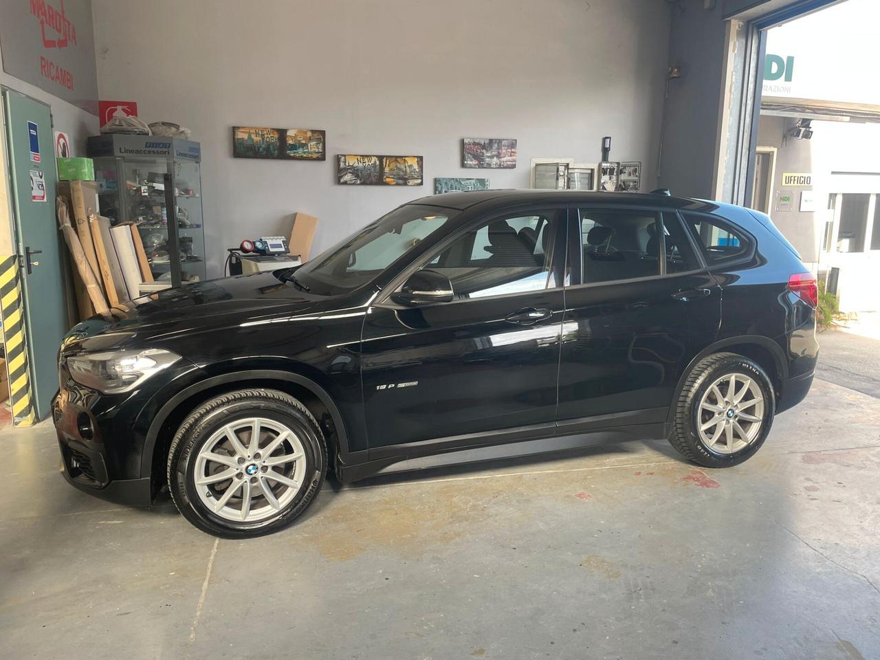 Bmw X1 sDrive18d Business