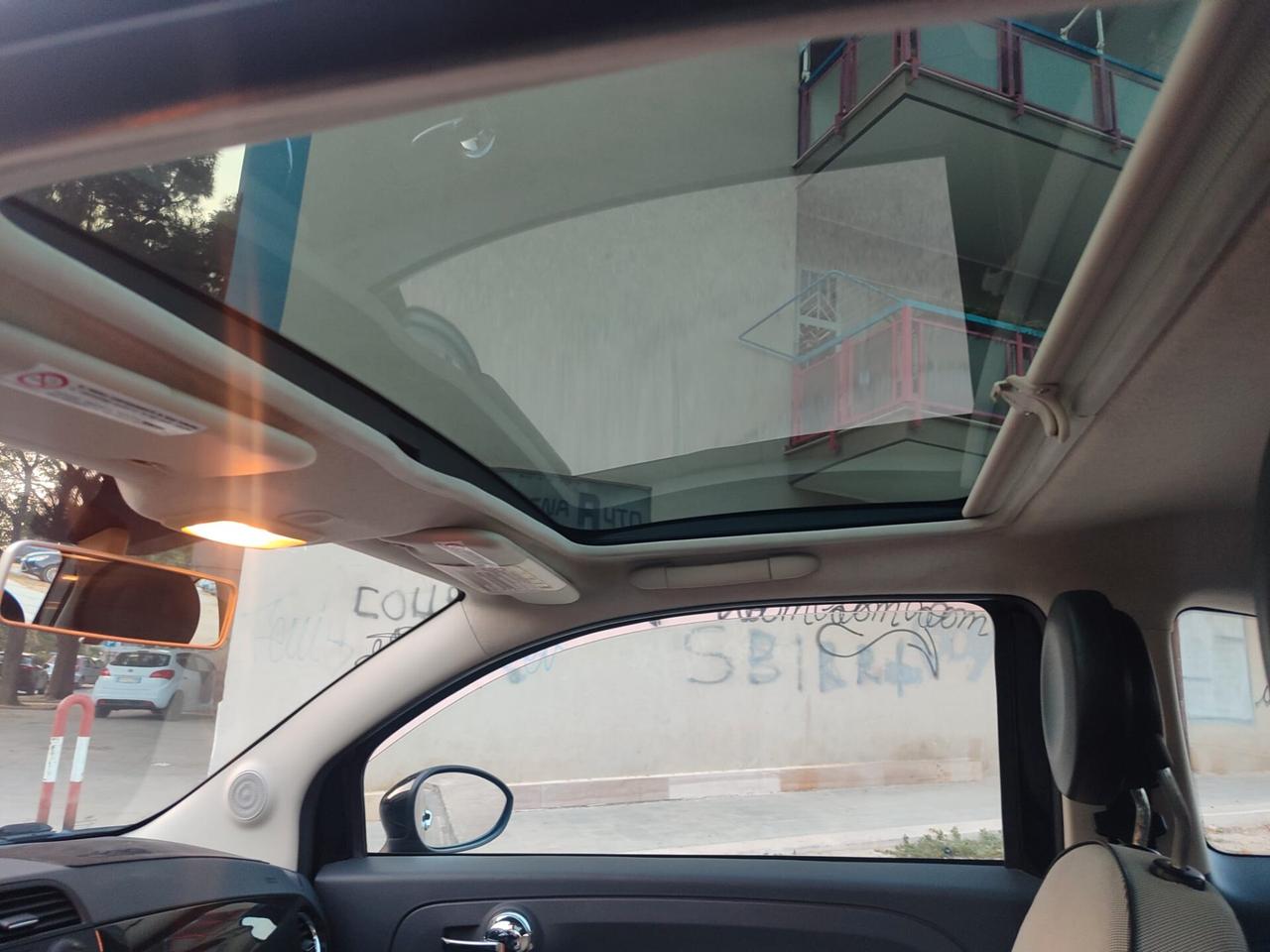 Fiat 500 1.2 Benz. Lounge TETTO PANORAMICO.