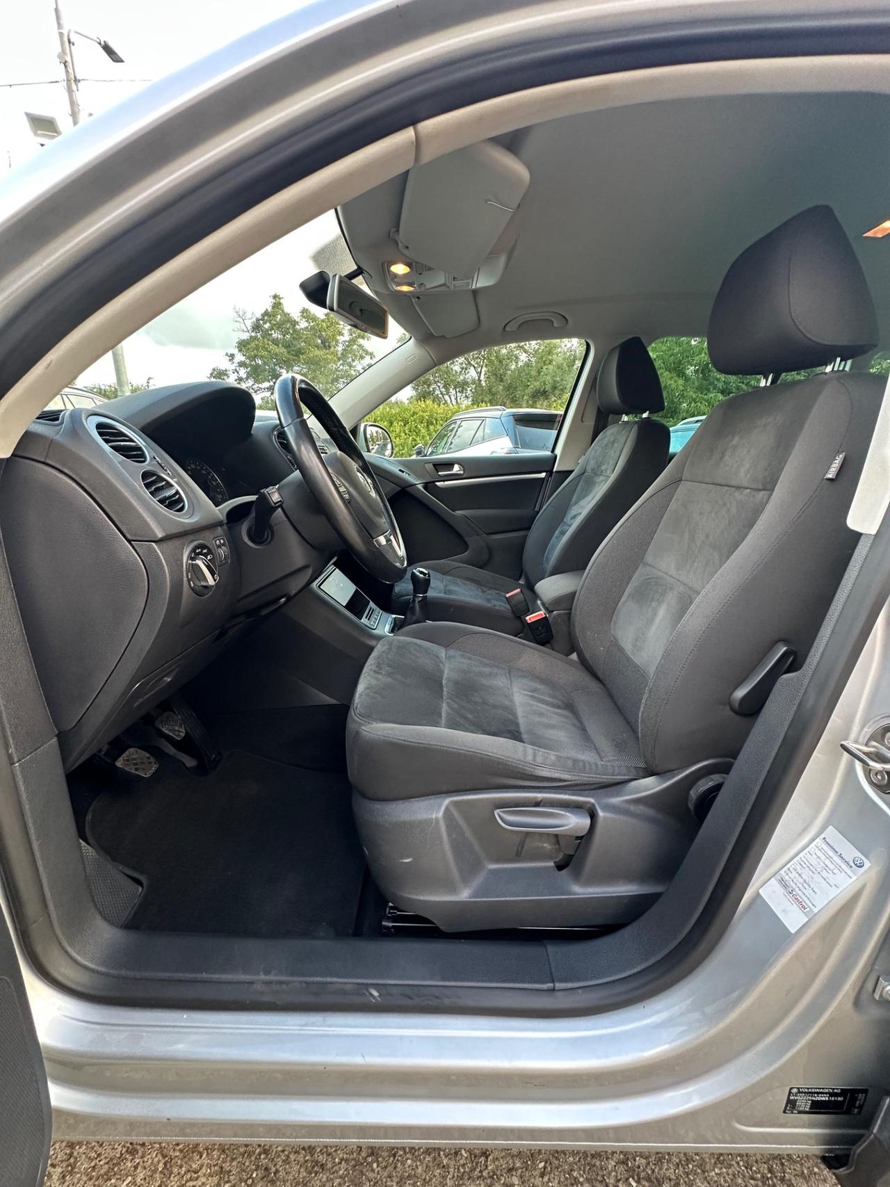 Volkswagen Tiguan 2.0 TDI 140 CV 4MOTION Sport & Style