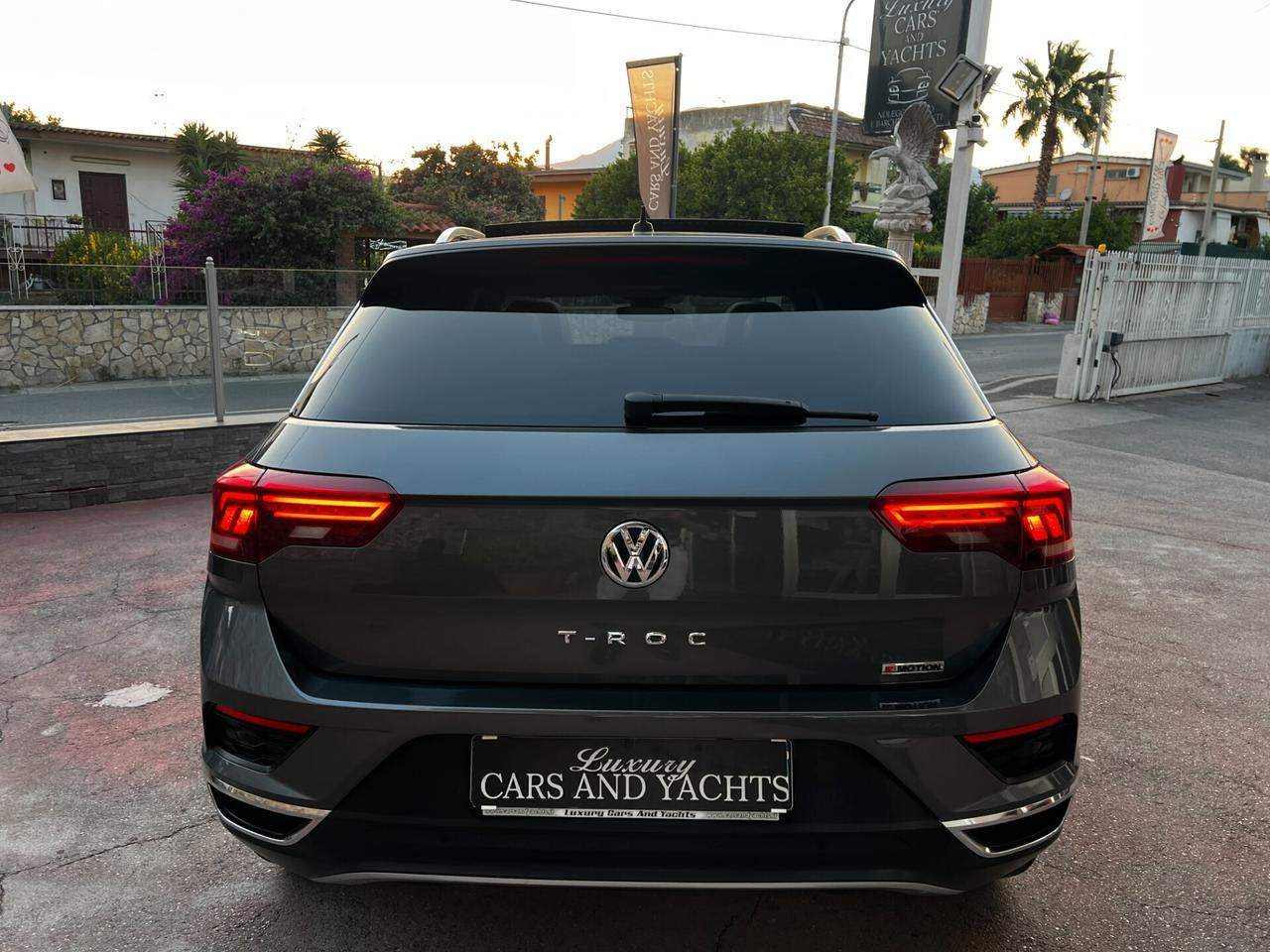 Volkswagen T-Roc 2.0 TDI 150-DSG 4MOTION-TETTO-FULL