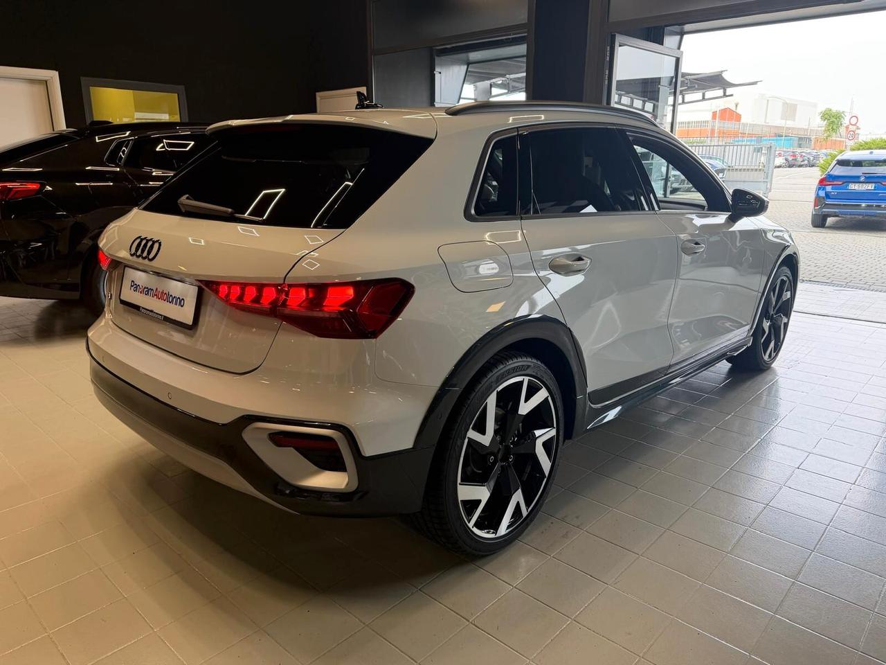 AUDI A3 4ª serie A3 allstreet 35 TFSI S tronic...