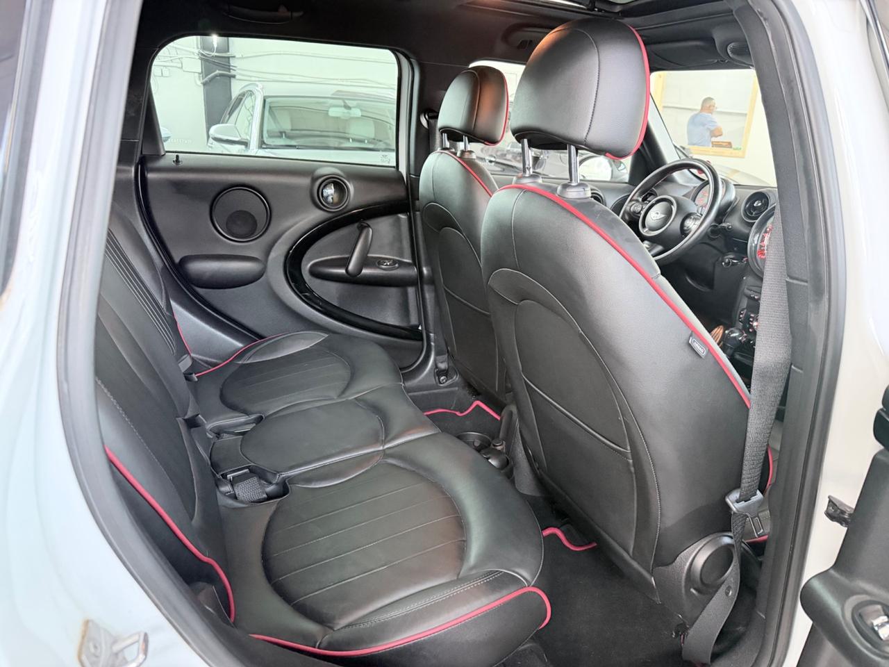 Mini JOHN COOPER WORKS Countryman 2.0SD 143CV ALL4