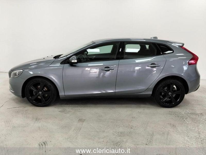 Volvo V40 D2
