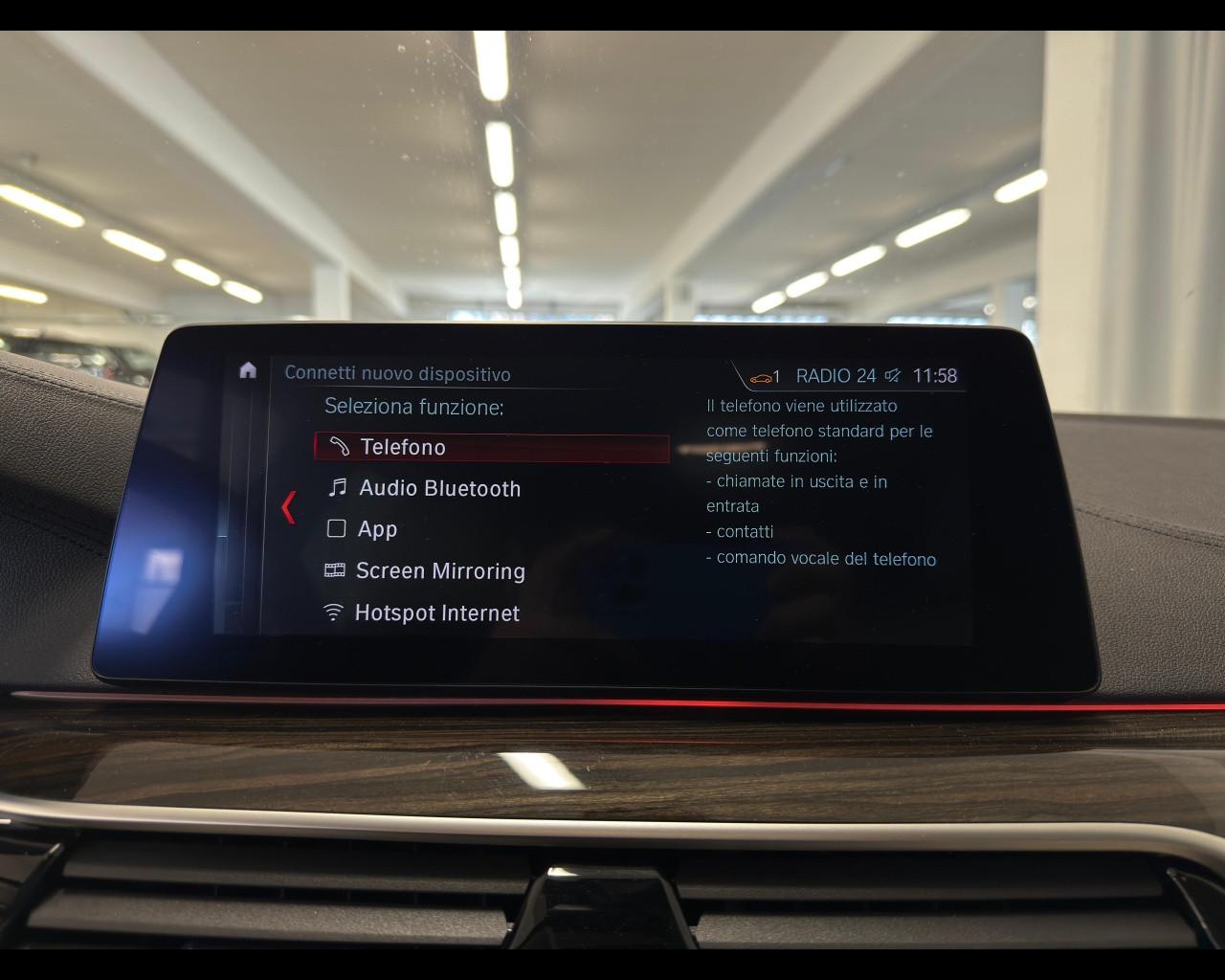 BMW Serie 5(G30/31/F90) - 518d Touring Luxury