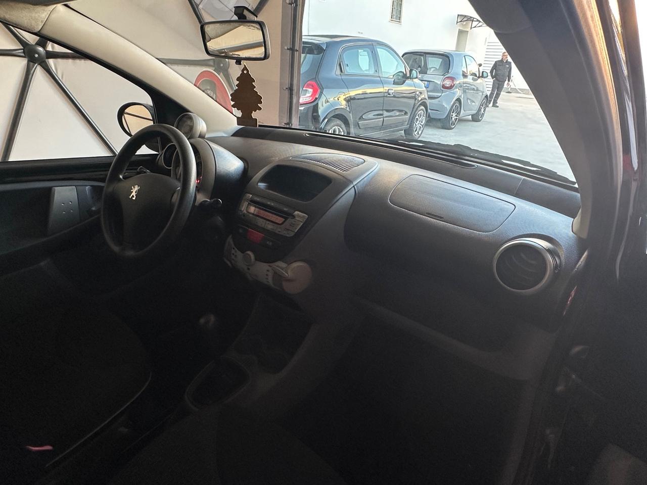 Peugeot 107 1.4 HDi 5p. Sweet Years