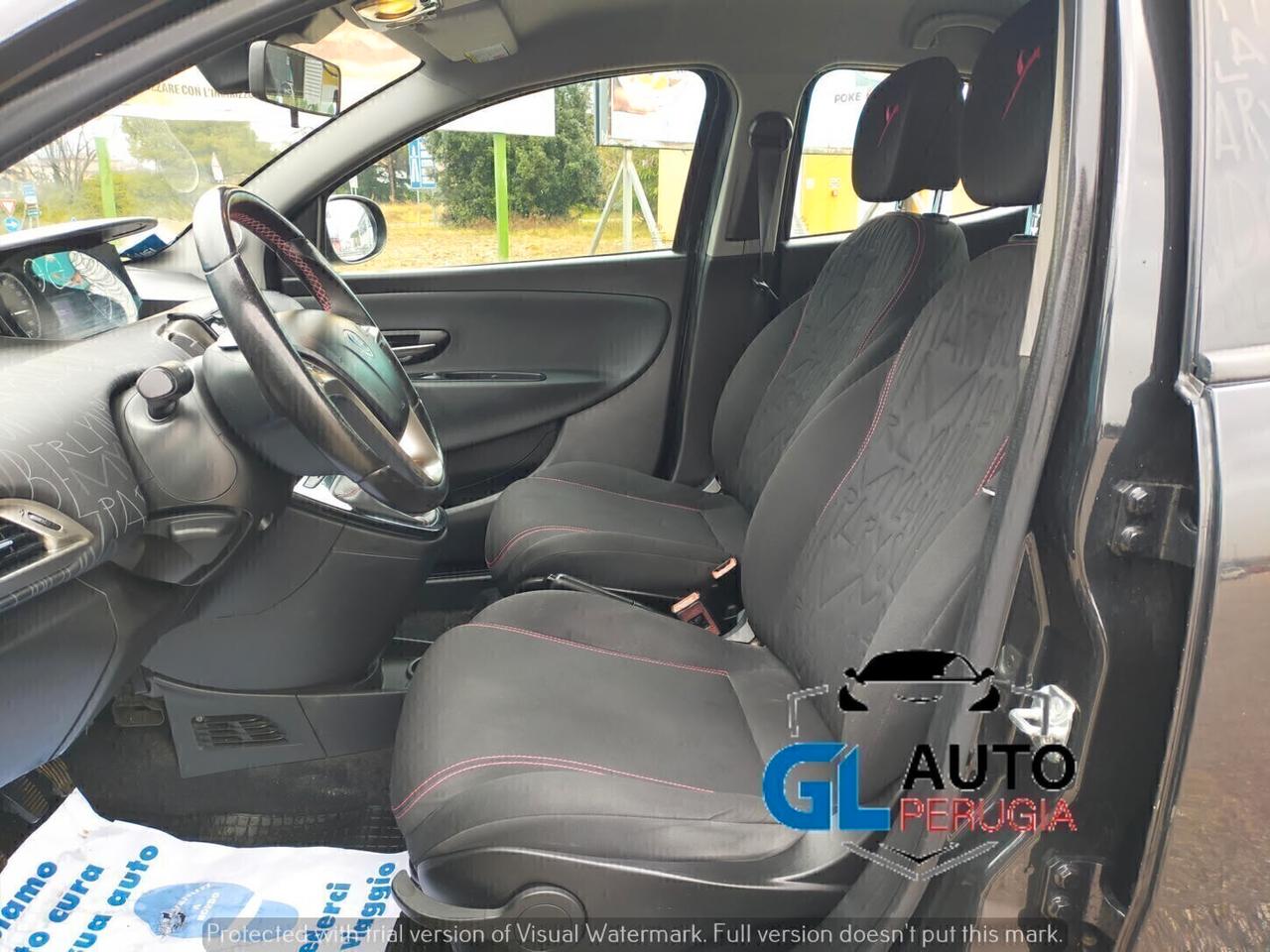 Lancia Ypsilon 0.9 TwinAir 85 CV Metano Elefantino rosa UNICOPROPR.