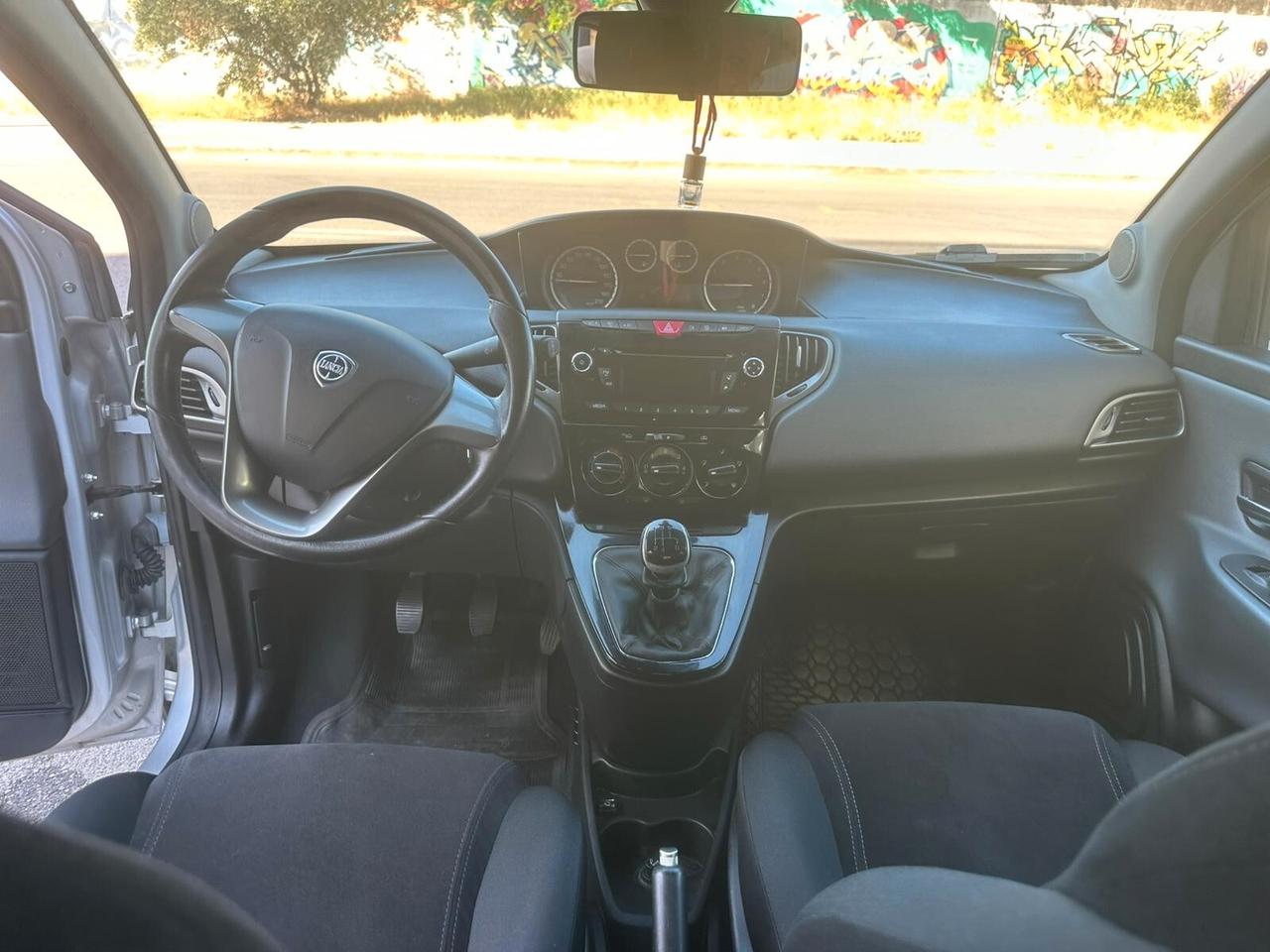 Lancia Ypsilon 1.2 69 CV Silver GPL