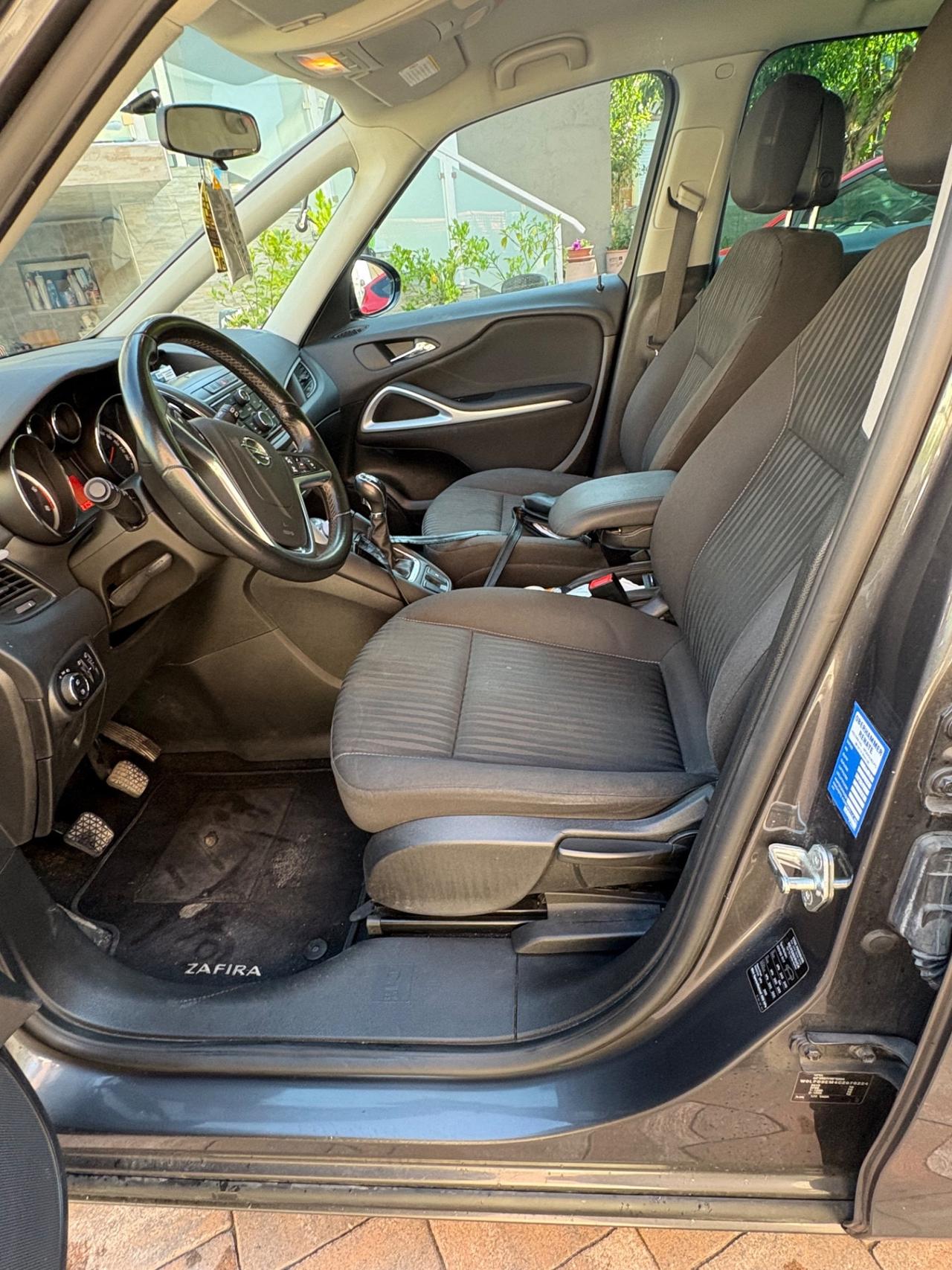 Opel Zafira Tourer 2.0 CDTi 7 posti pronta uso