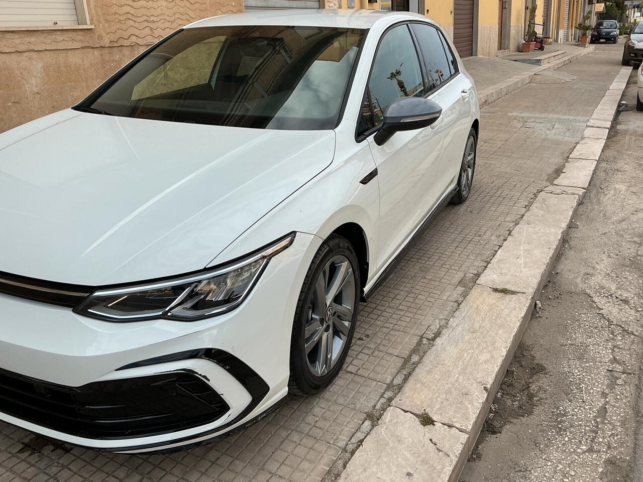 Volkswagen Golf 1.5 TSI 150 CV EVO ACT R-Line