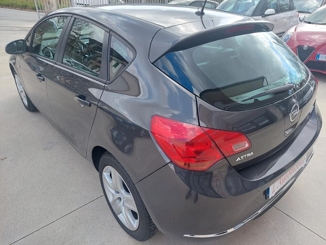 Opel Astra 1.6 CDTI EcoFLEX 2014 euro 6b 6marce