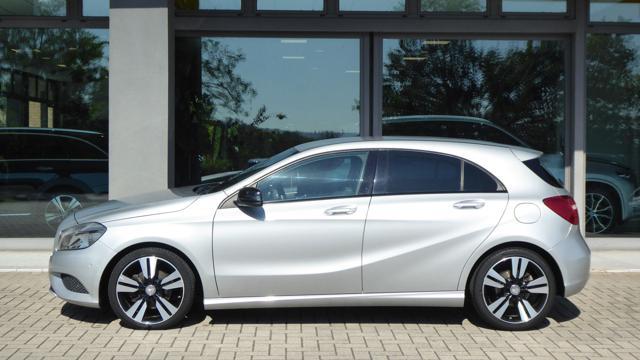 MERCEDES-BENZ A 180 Sport