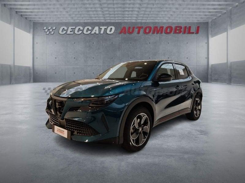 Alfa Romeo Junior Junior 1.2 ibrida Speciale 136cv edct6
