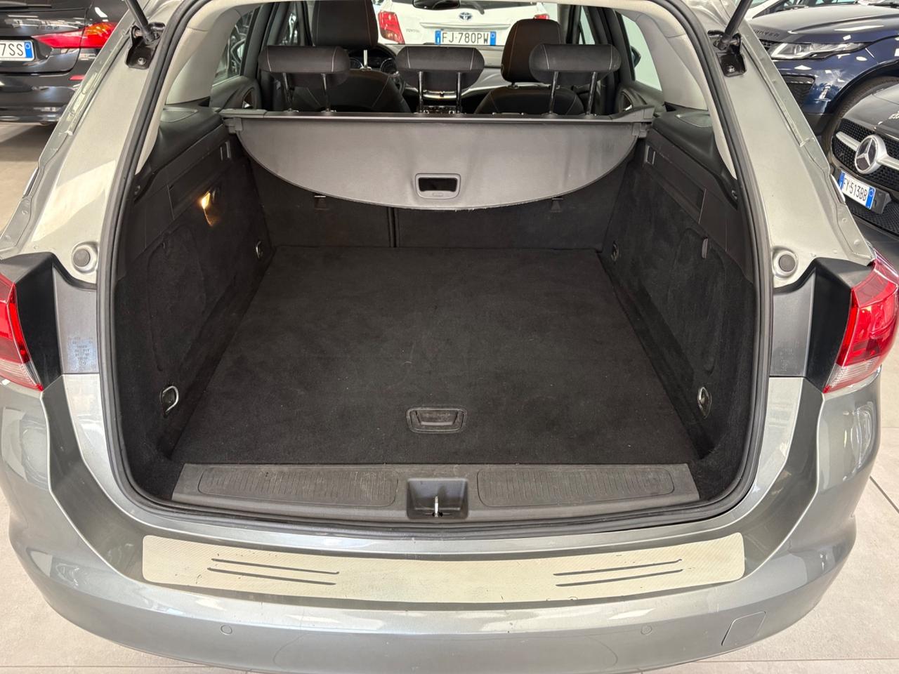 Opel Astra 1.6 CDTi 110CV E6B anno2017 neopatentati