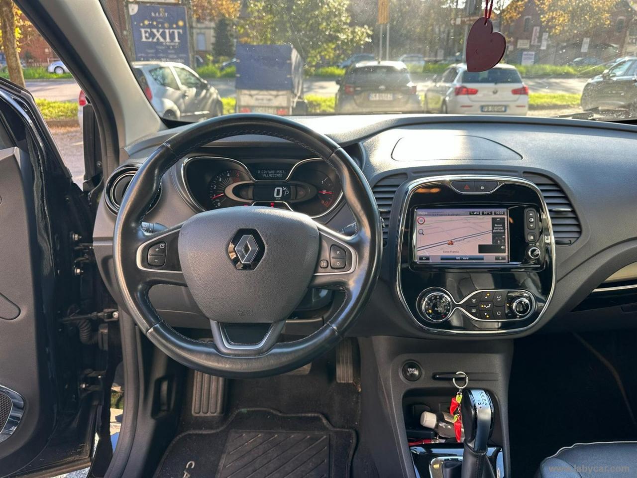 RENAULT Captur dCi 8V 90 CV EDC S&S Energy Zen *NEOPATENTATI*