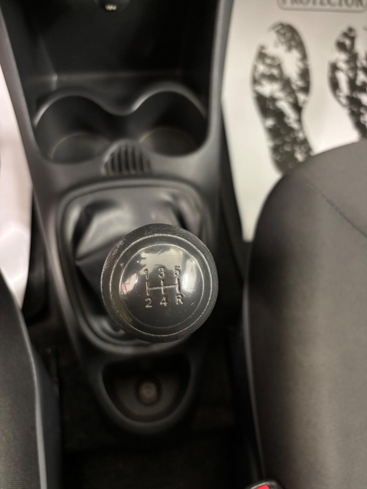 Toyota Aygo 1.0 12V VVT-i 5 porte Lounge Connect