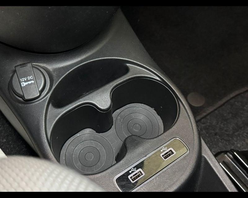 FIAT 500 (2015--->) 1.0 Hybrid Connect