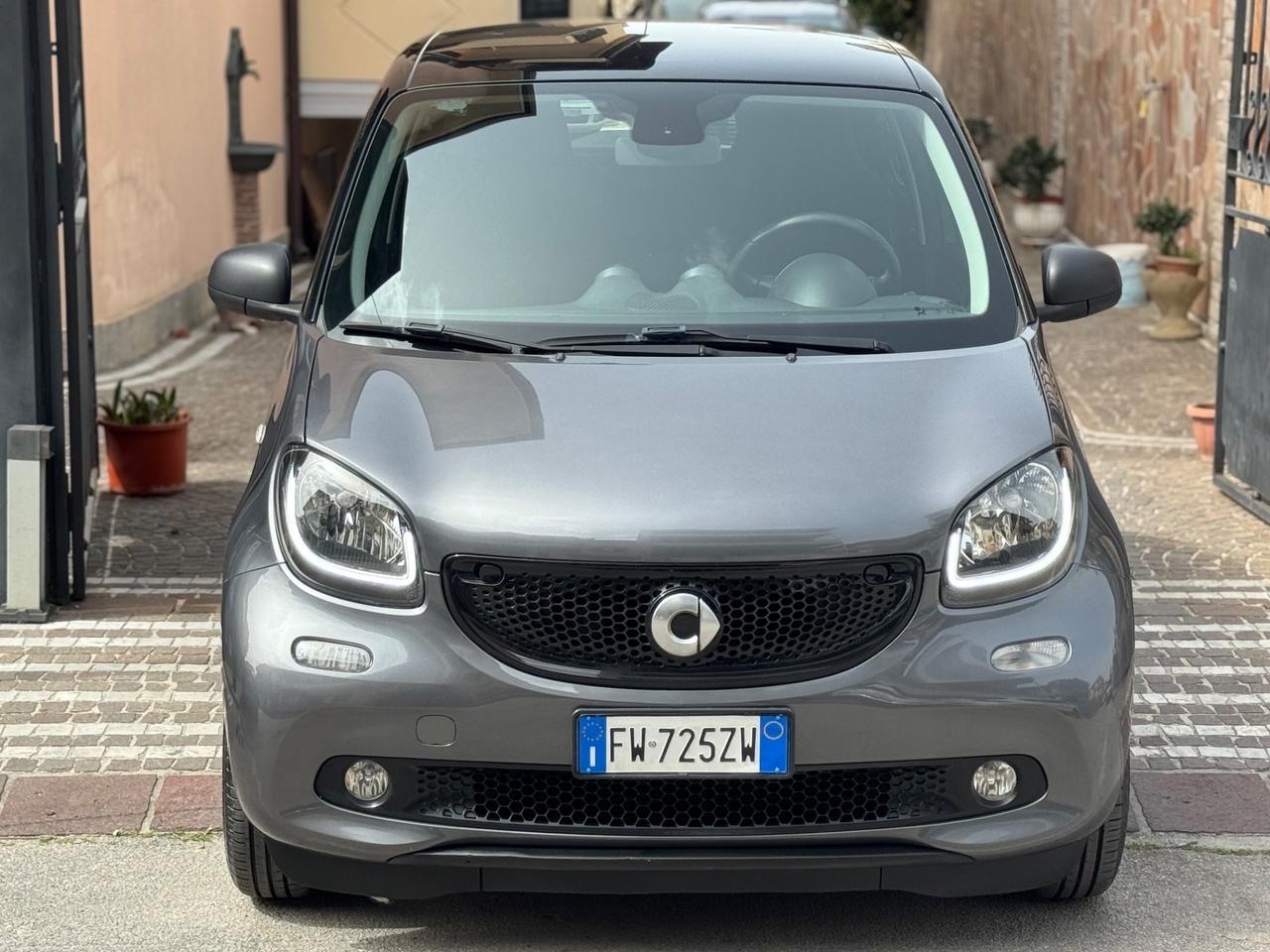 Smart ForFour 70 1.0 Prime