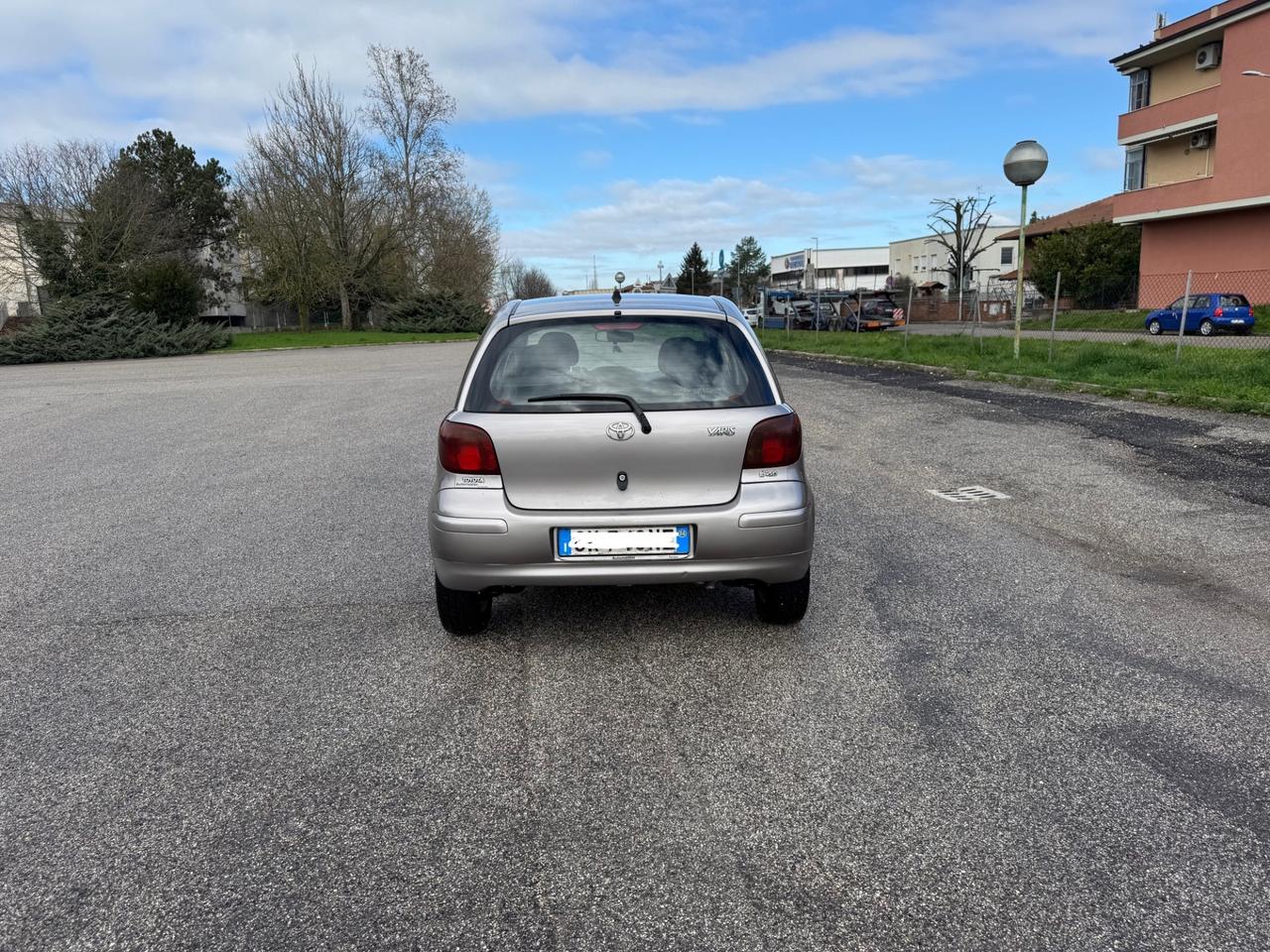 Toyota Yaris 1.4 tdi D-4D cat 5 porte Sol