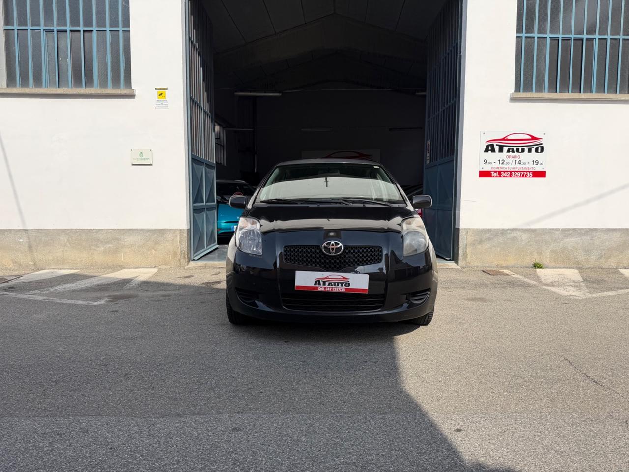 Toyota Yaris 1.0 5 porte