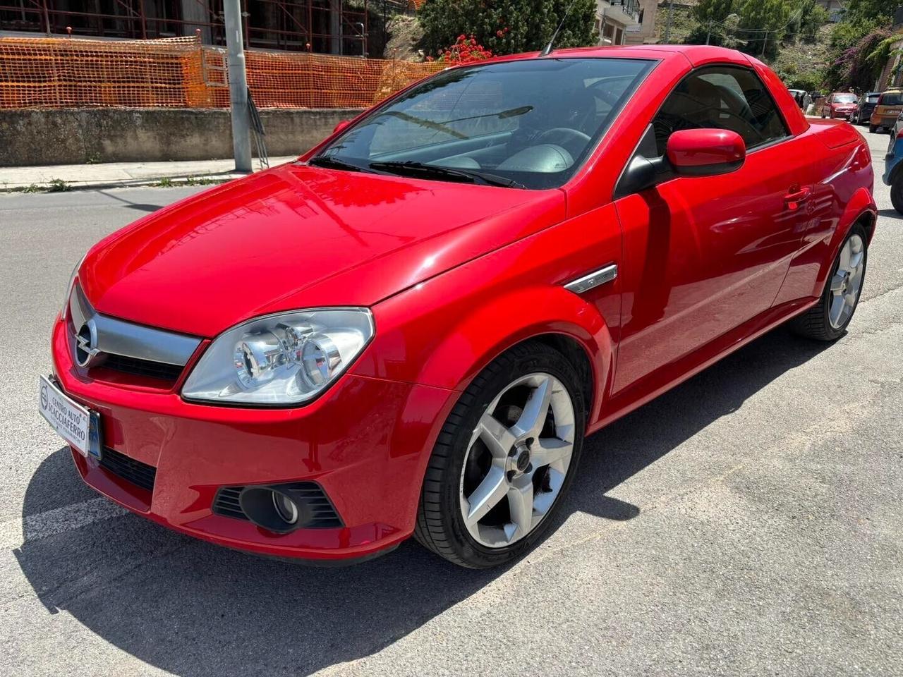 Opel Tigra TwinTop 1.4 16V Sport