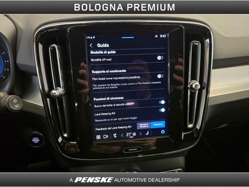 Volvo XC40 XC40 B3 automatico Core