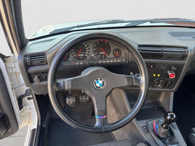 BMW M3 M3 E30