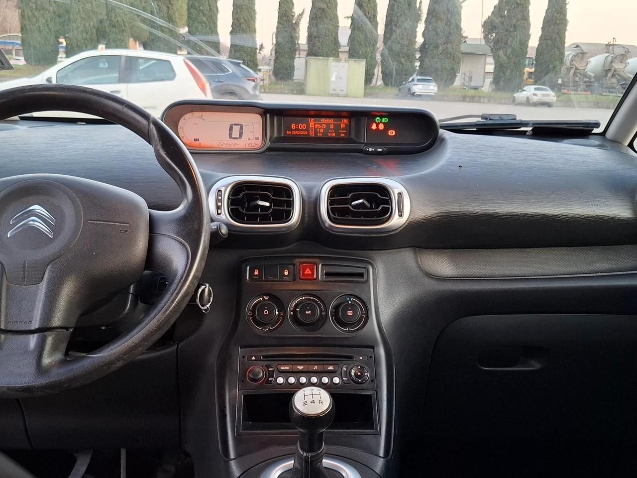Citroen C3 Picasso 1.4 VTi 95 GPL airdream Seduction