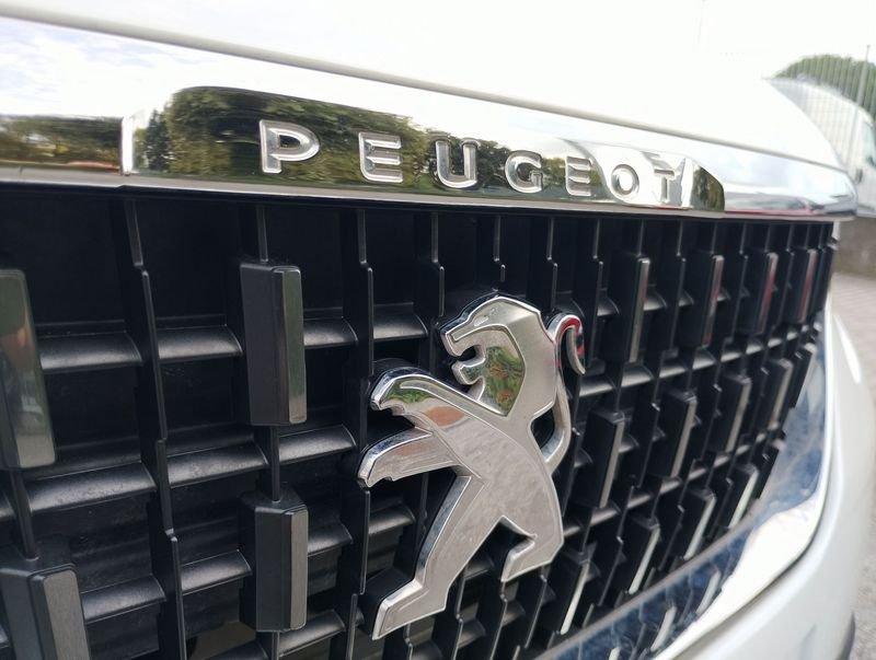 Peugeot 2008 2008 1.5 bluehdi Active s&s 100cv 5marce