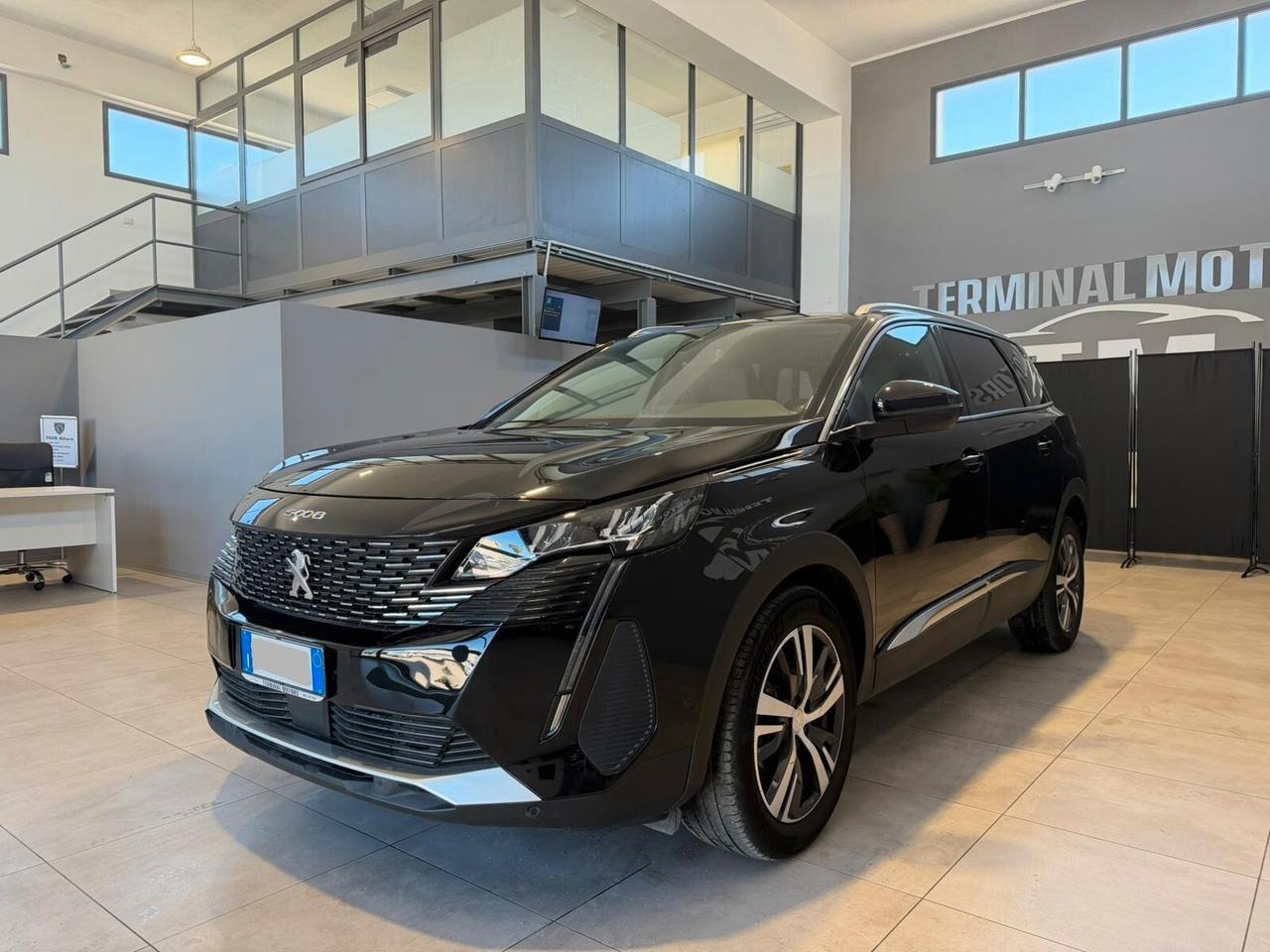 Peugeot 5008 PureTech Turbo 130 S&S Allure Pack