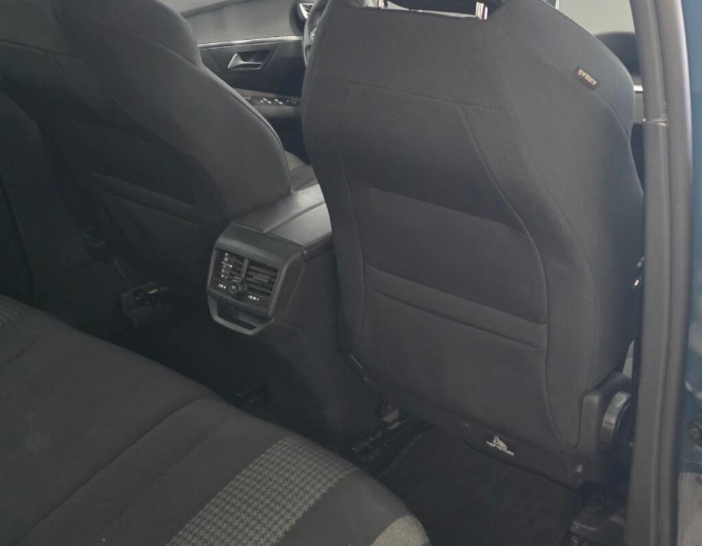 Peugeot 3008 BlueHDi 130 S&S Active Pack