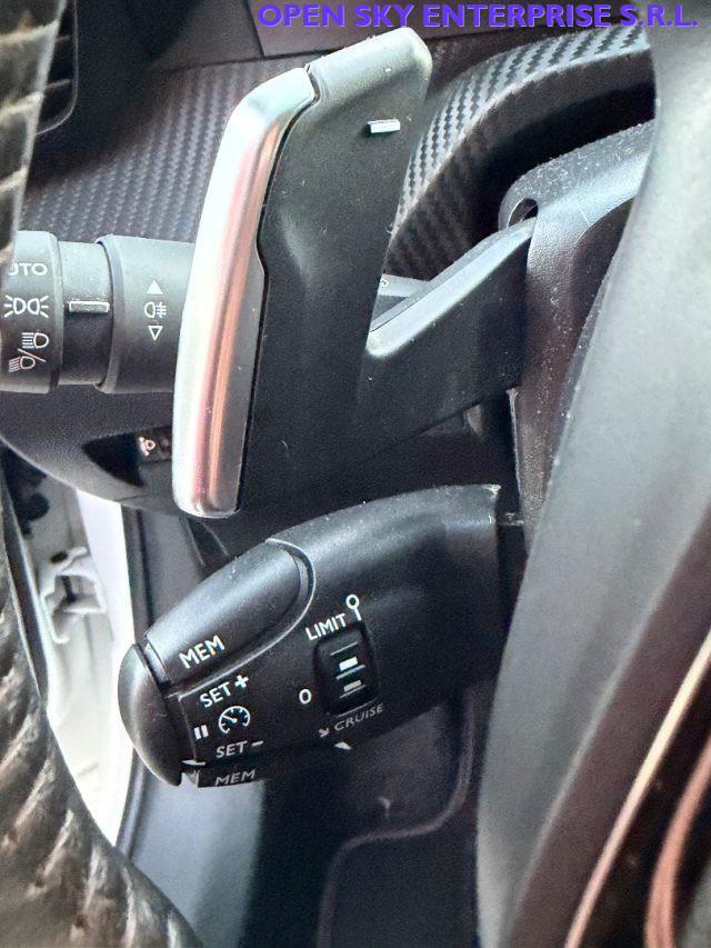 PEUGEOT 208 PureTech EAT8 5p GT Pack LED PELLE NAVI CAMERA