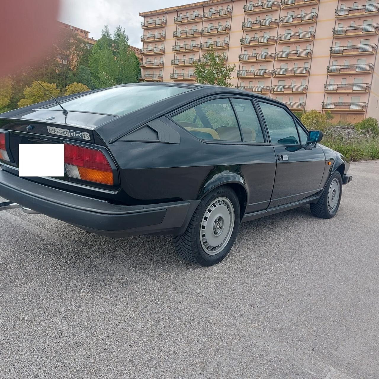 Alfa Romeo Alfetta GTV 6 2.5i