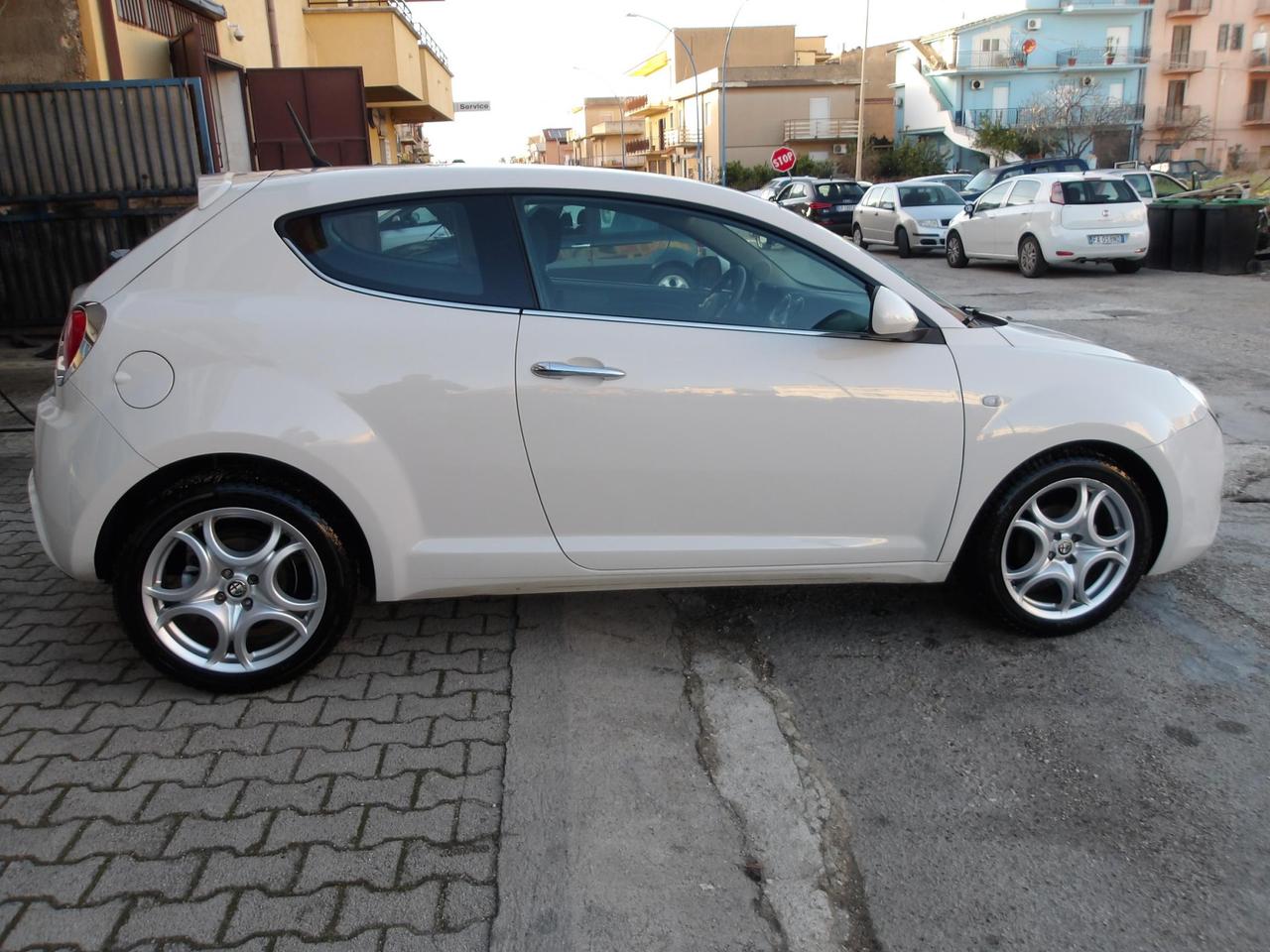 Alfa Romeo MiTo 1.4 Junior Distinctive sport pack 78cv