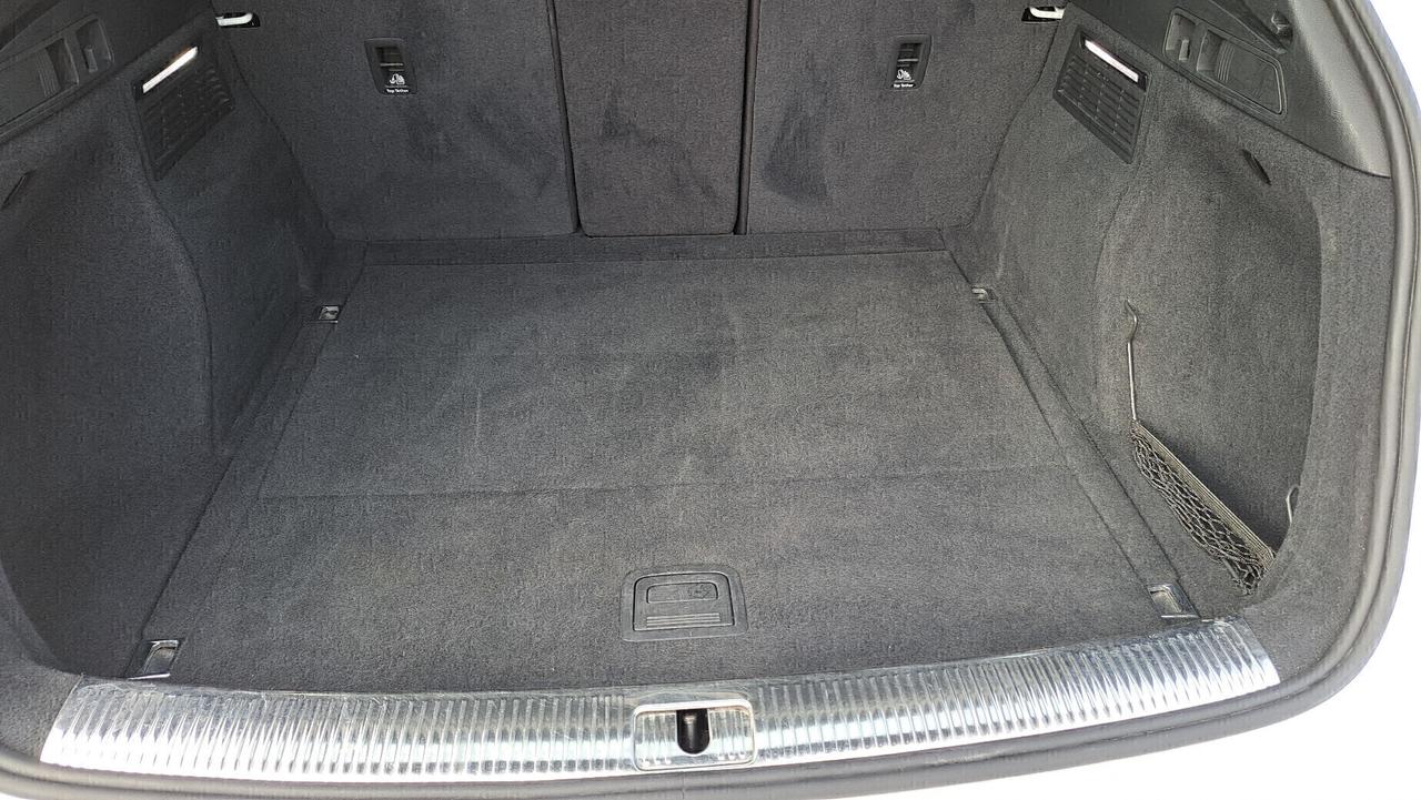 Audi Q5 TDI quattro 2.0 TDI S tronic 163cv