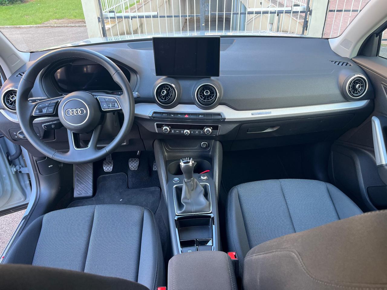 Audi Q2 30 TDI Identity Black S LINE MANUALE