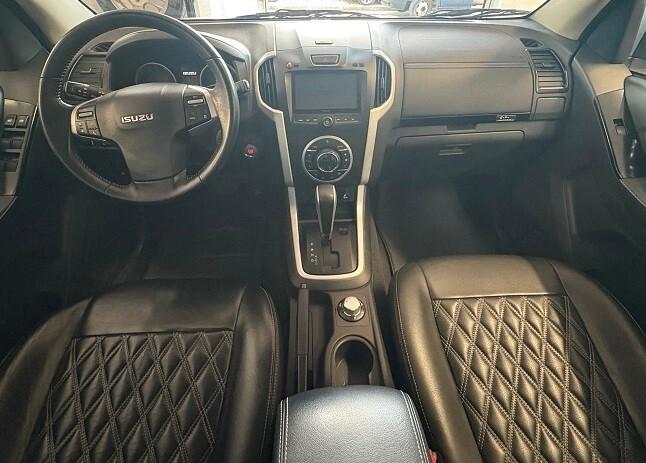 ISUZU D-MAX PICK-UP DOPPIA CABINA Posti 5 CAMBIO AUT. Diesel 1900 CV 163 km 60.818