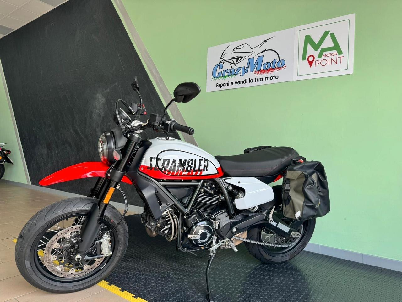 Ducati Scrambler 800 MOTARD