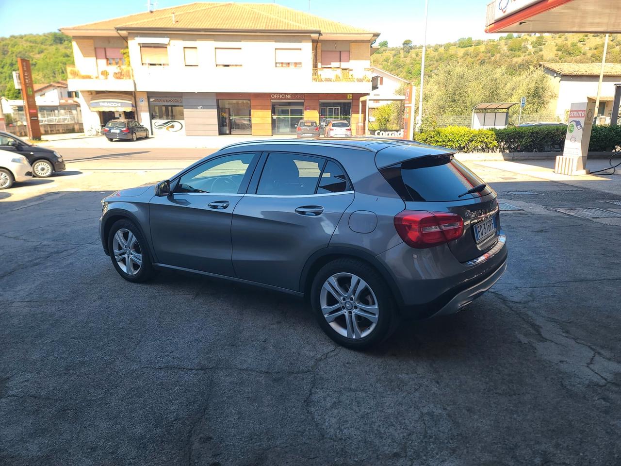 Mercedes-benz GLA 180 d Automatic Premium 2016 PROMO