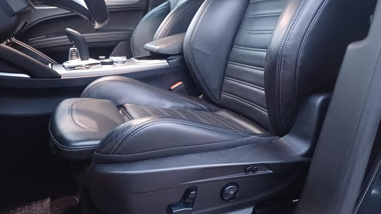 Alfa Romeo Stelvio 2.2 210 CV AT8 Q4 Veloce TETTO PANORAMICO