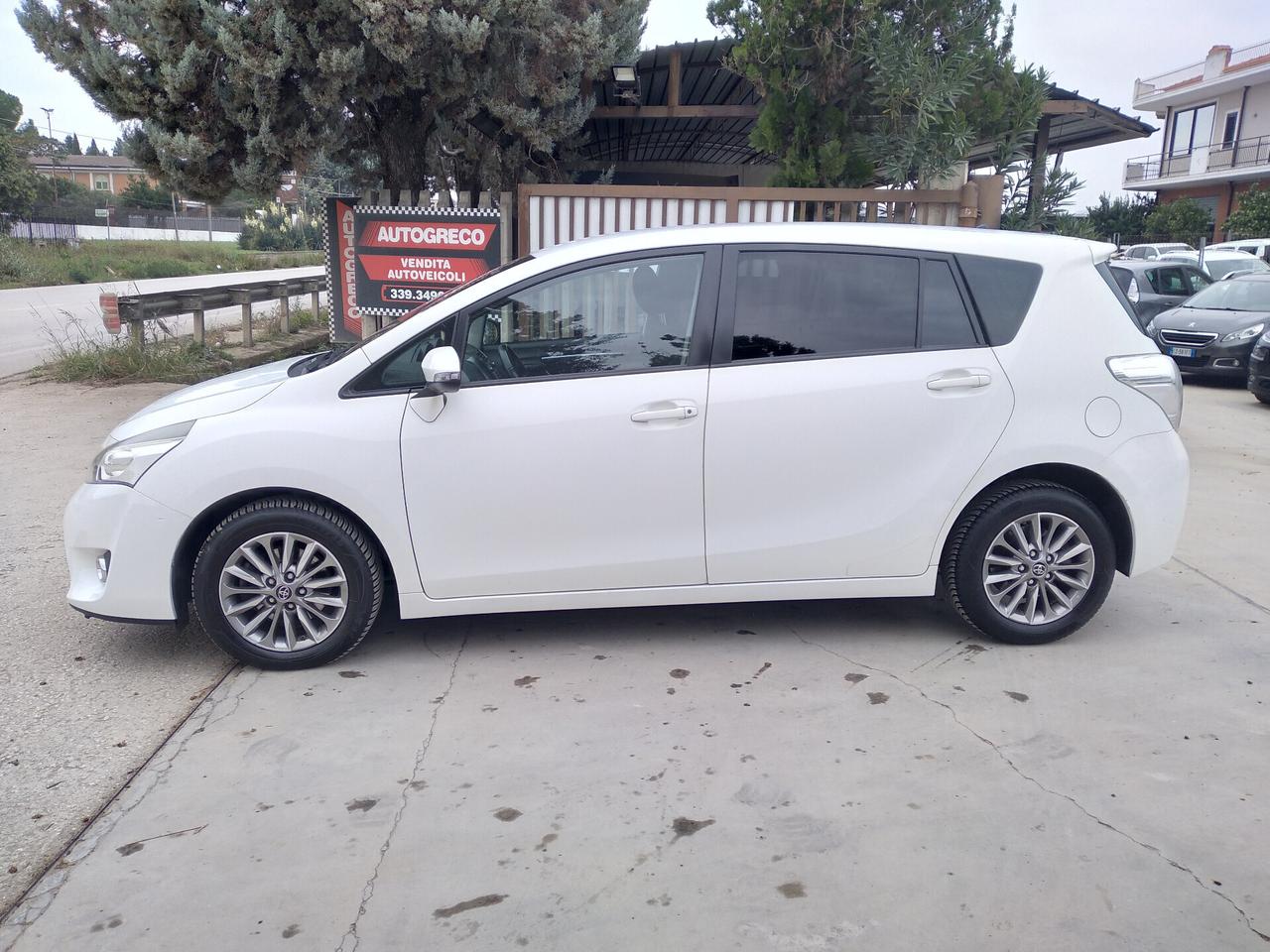 Toyota Verso 1.6 D-4D Business