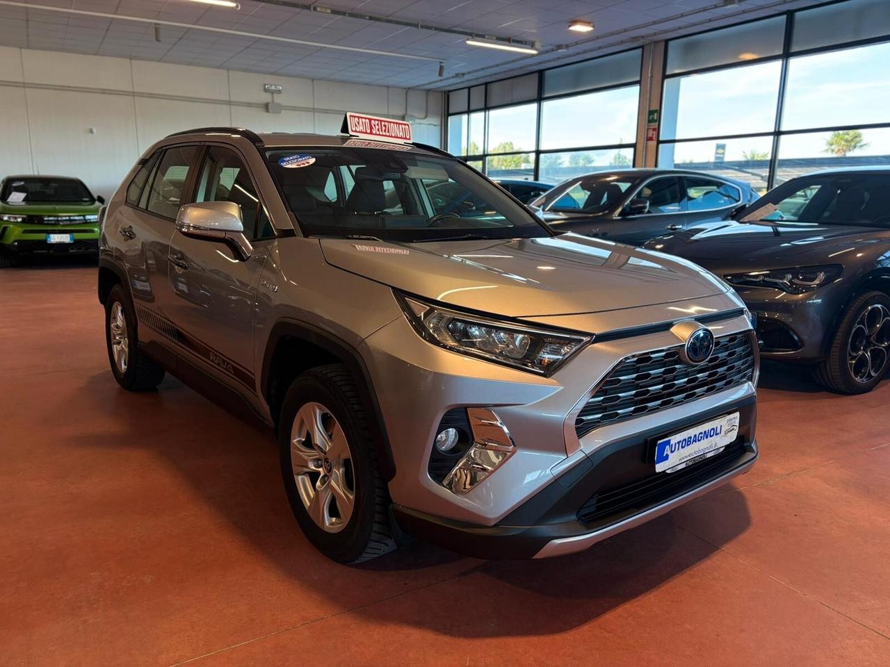 Toyota RAV 4 ACTIVE 2.5 HV E-CVT UNICO PR.