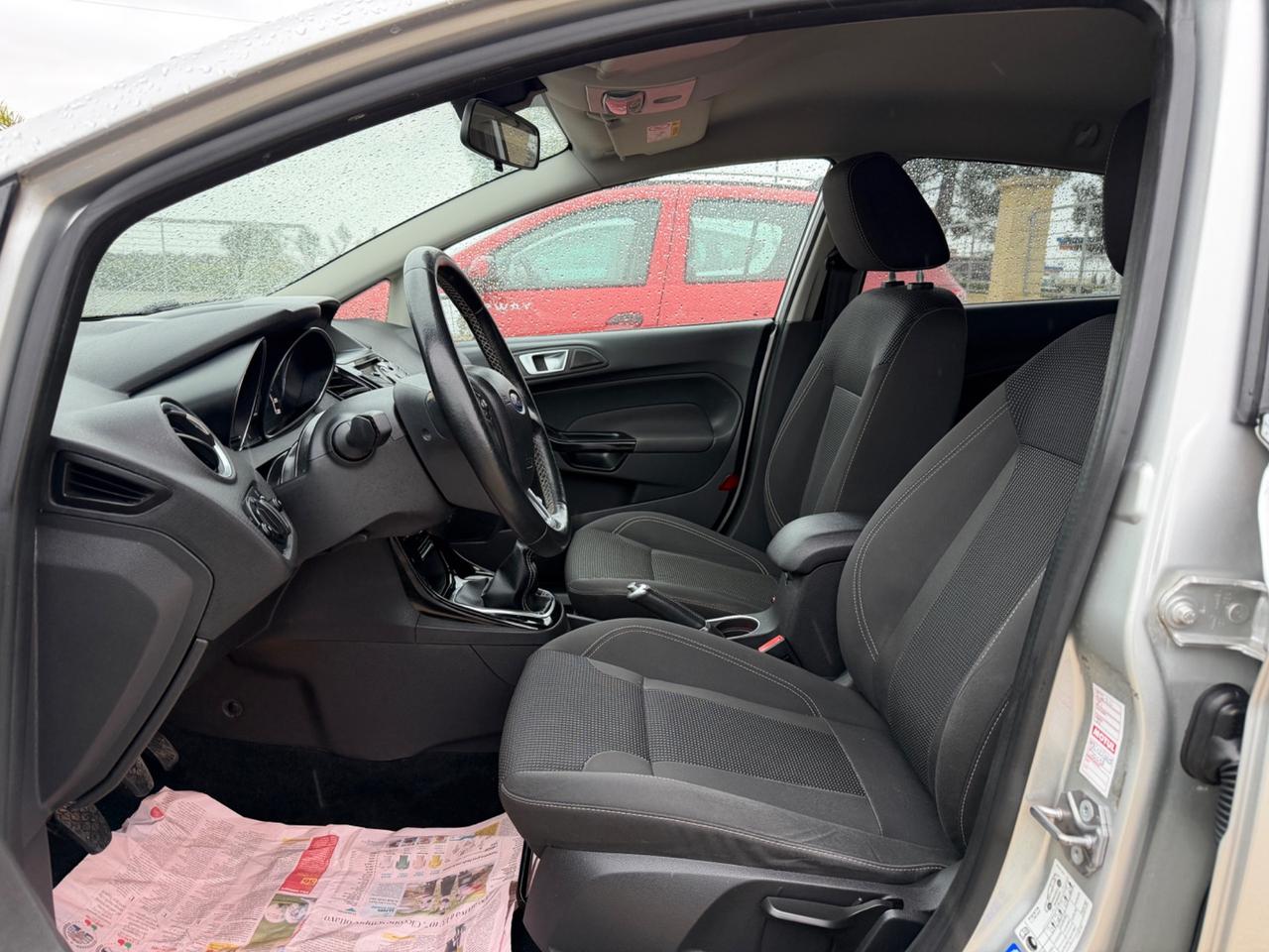 Ford Fiesta 1.5 TDCi 75CV 5 porte Titanium