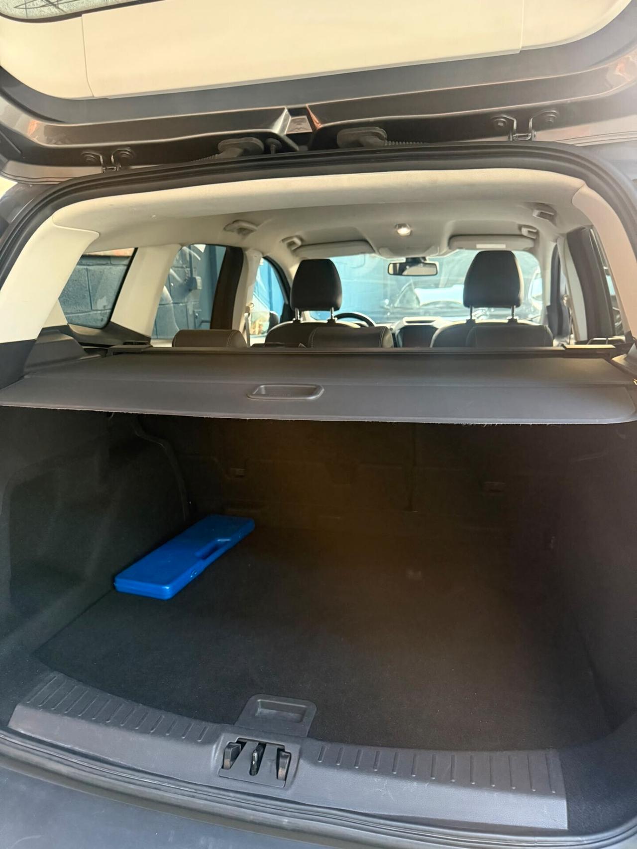 FORD KUGA 1.5 120CV TITANIUM MOTORE NUOVO!