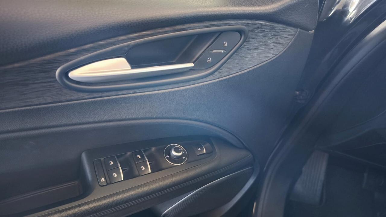 Alfa Romeo Stelvio 2.2 Turbodiesel 190 CV AT8 Q4 Super