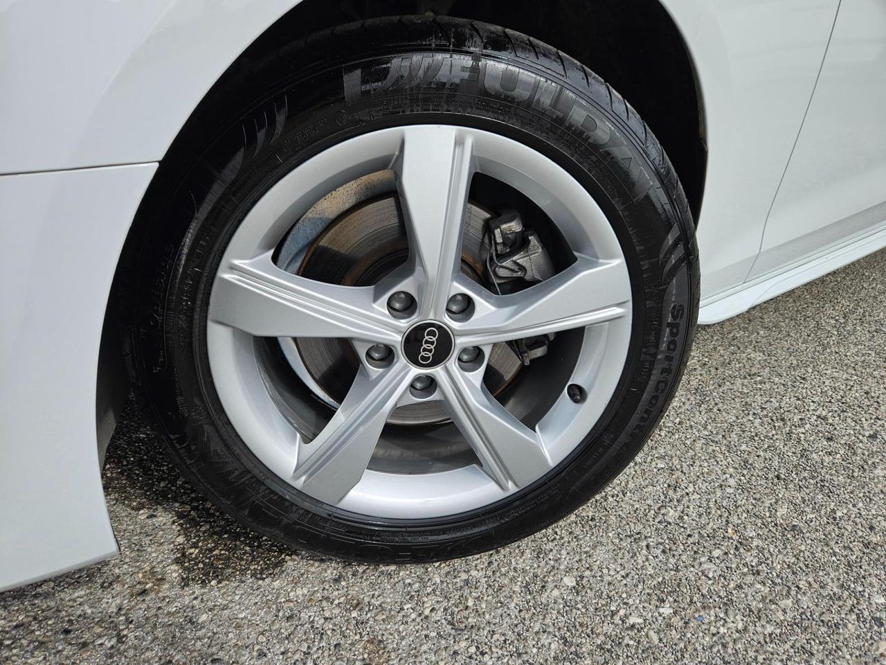 Audi A4 Avant 35 2.0 tdi mhev Business Advanced 163cv s-tronic