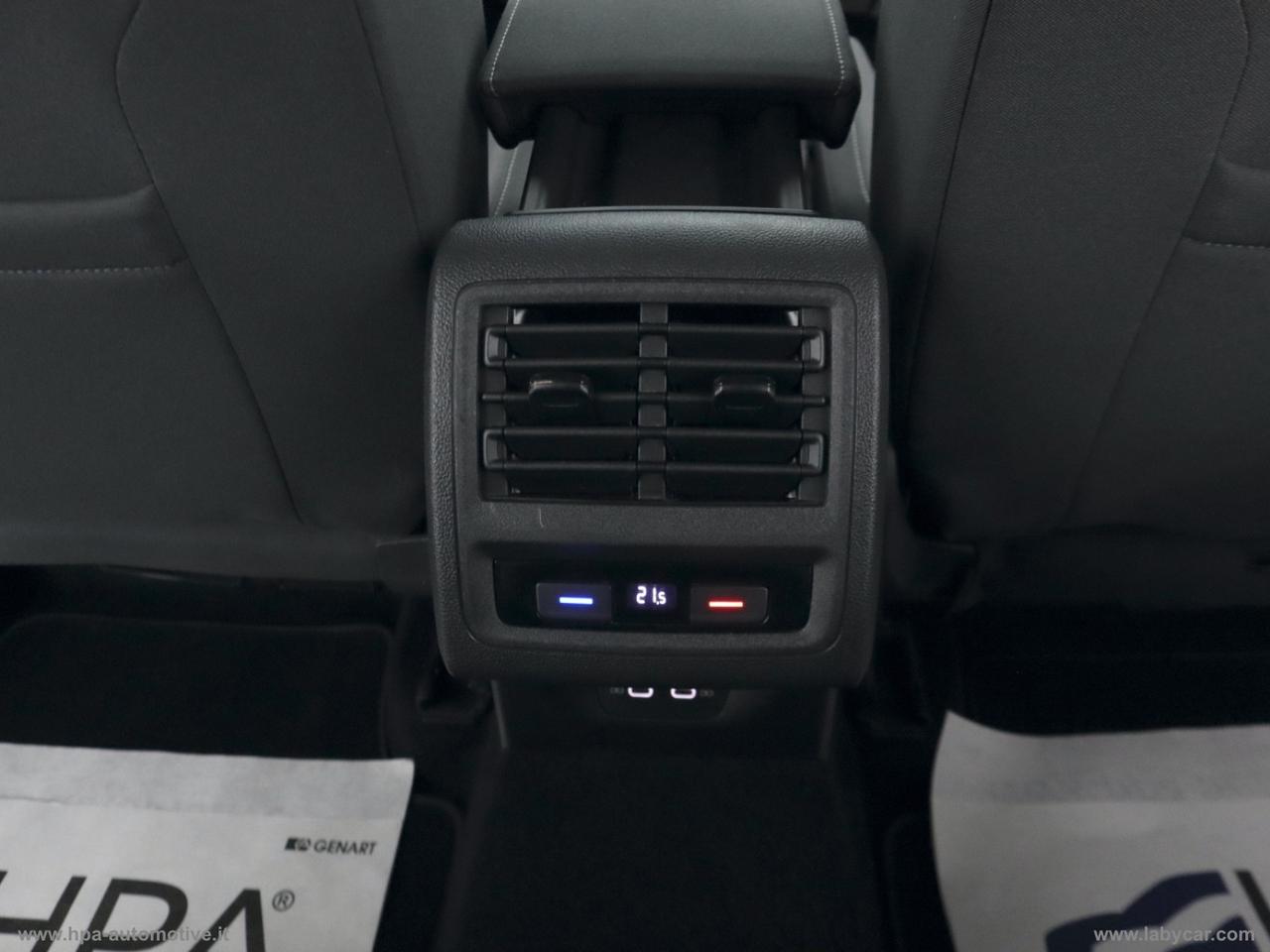VOLKSWAGEN Golf 8 2.0TDI IQ-LIGHT FULL LED NAVI STYLE