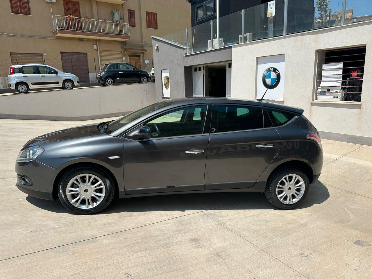 Lancia Delta 1.6 MJT DPF Oro